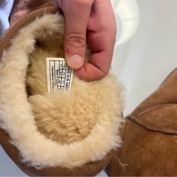 Women’s uggs size 11 - Picture 7 of 9